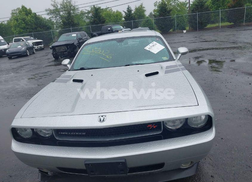 Photo 12 of 2009 Dodge Challenger R/T (VIN 2B3LJ54T69H520645)