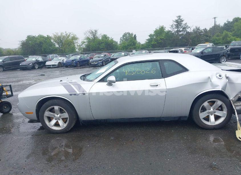 Photo 14 of 2009 Dodge Challenger R/T (VIN 2B3LJ54T69H520645)