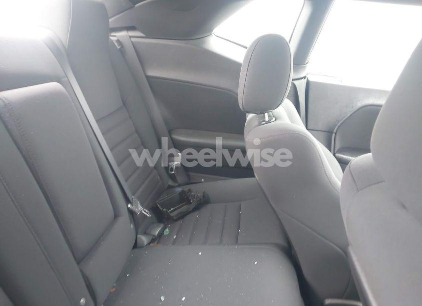 Photo 8 of 2009 Dodge Challenger R/T (VIN 2B3LJ54T69H520645)