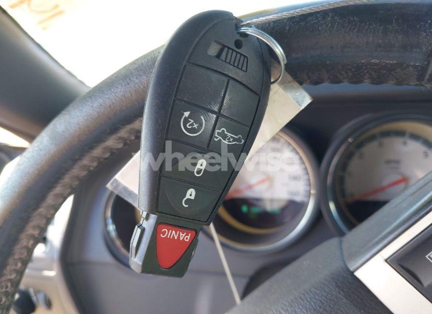 Photo 10 of 2009 Dodge Challenger R/T (VIN 2B3LJ54T99H582718)