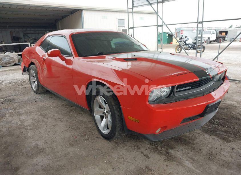 2009 Dodge Challenger R/T (VIN 2B3LJ54TX9H558332) main photo