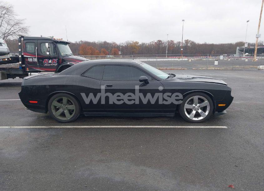 Photo 13 of 2009 Dodge Challenger R/T (VIN 2B3LJ54TX9H614141)