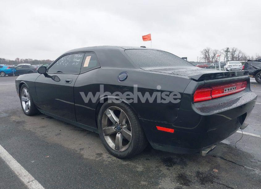 Photo 6 of 2009 Dodge Challenger R/T (VIN 2B3LJ54TX9H614141)
