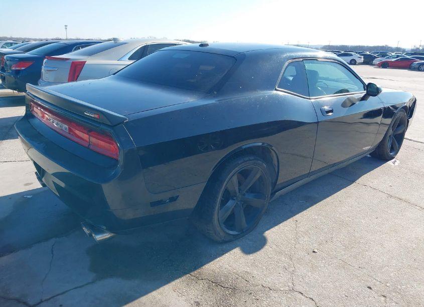 Photo 4 of 2009 Dodge Challenger SRT8 (VIN 2B3LJ74W09H579485)