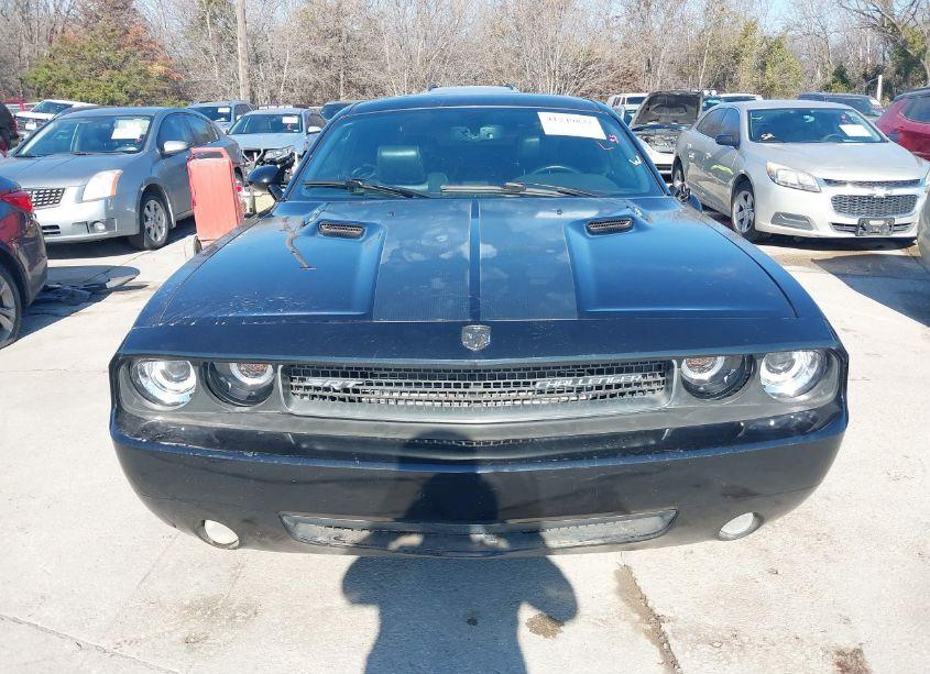 Photo 6 of 2009 Dodge Challenger SRT8 (VIN 2B3LJ74W09H579485)
