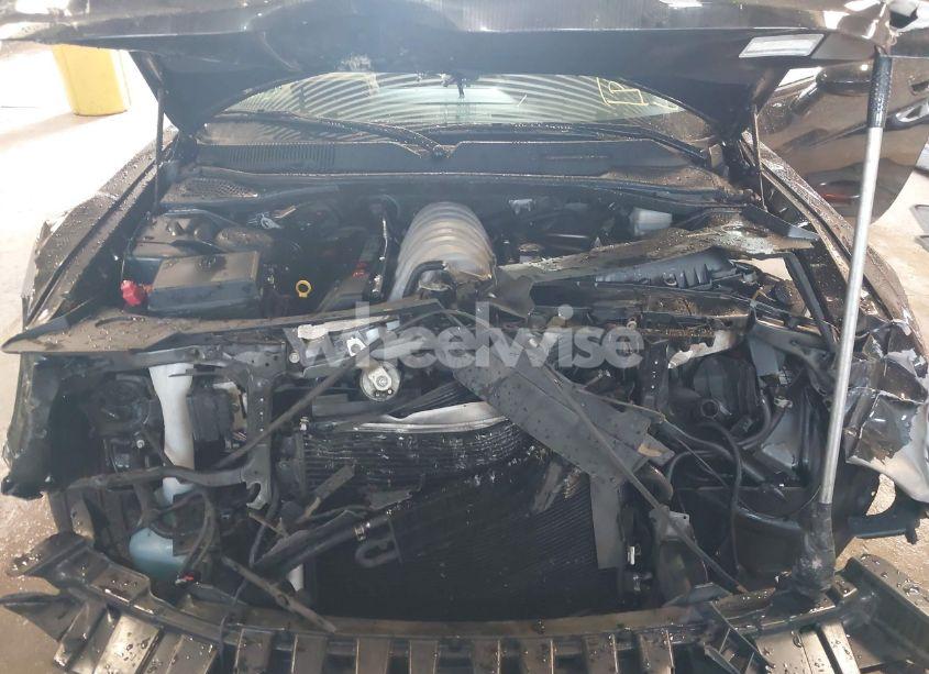 Photo 10 of 2009 Dodge Challenger SRT8 (VIN 2B3LJ74W09H580247)