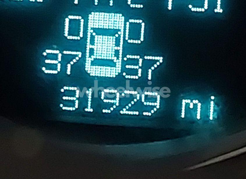 Photo 16 of 2009 Dodge Challenger SRT8 (VIN 2B3LJ74W09H580247)