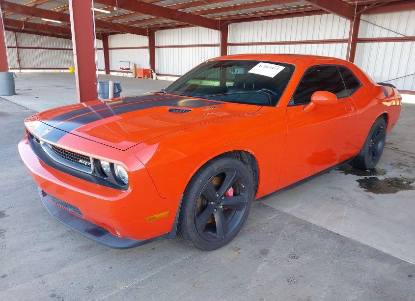 Photo 2 of 2009 Dodge Challenger SRT8 (VIN 2B3LJ74W59H527057)
