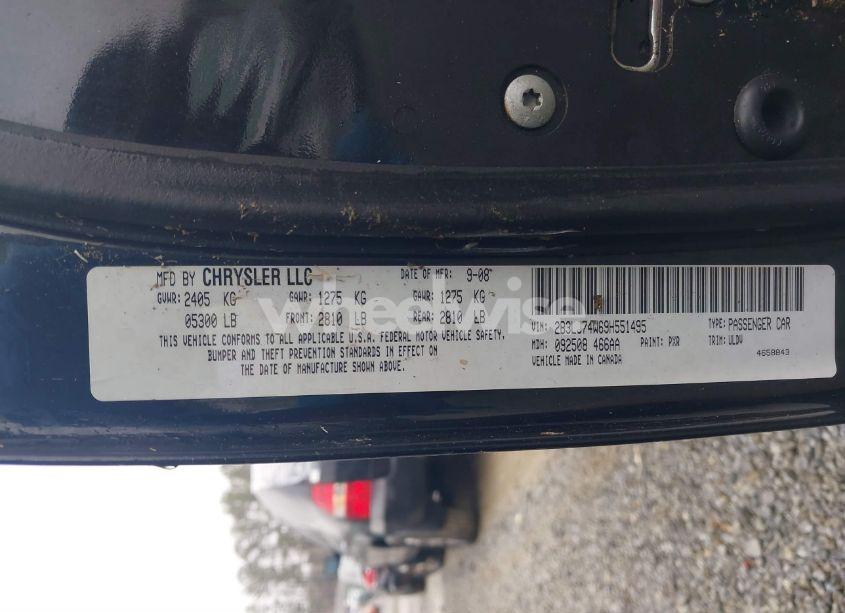 Photo 9 of 2009 Dodge Challenger SRT8 (VIN 2B3LJ74W69H551495)