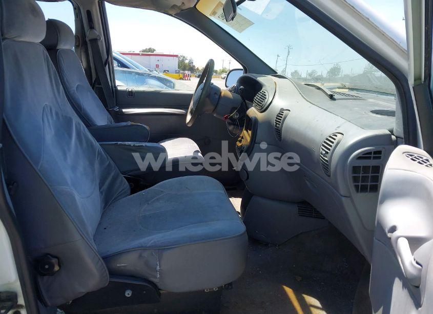 Photo 5 of 1996 Dodge Grand CARAVAN (VIN 2B4GP2431TR761606)