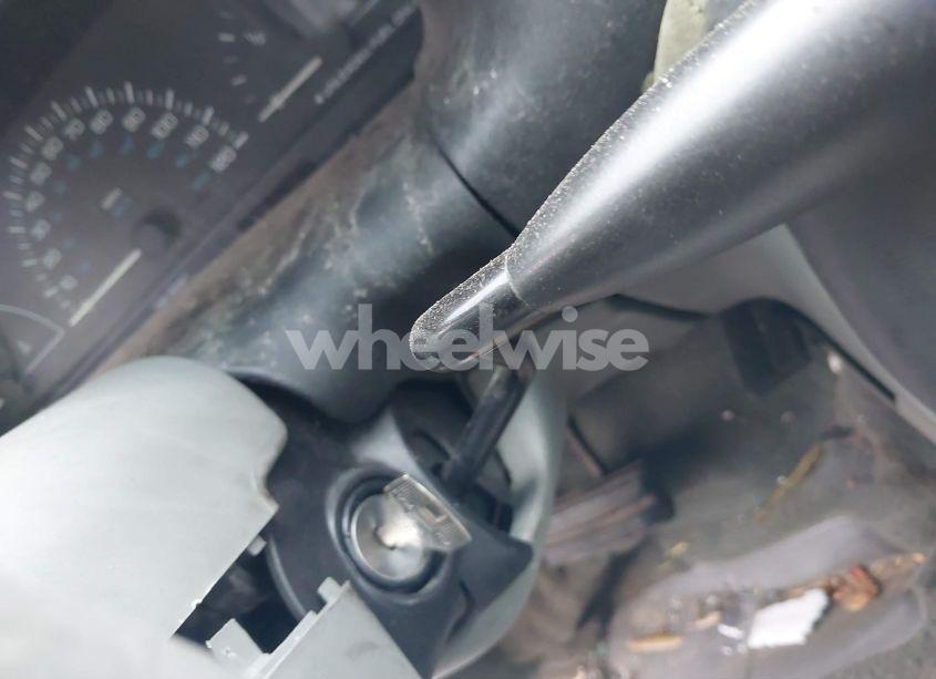Photo 11 of 2000 Dodge Grand CARAVAN (VIN 2B4GP2435YR570861)