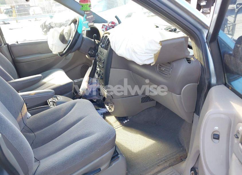 Photo 5 of 2002 Dodge Grand CARAVAN SPORT (VIN 2B4GP44312R778514)