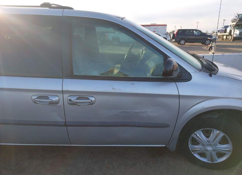 Photo 6 of 2002 Dodge Grand CARAVAN SPORT (VIN 2B4GP44352R513711)