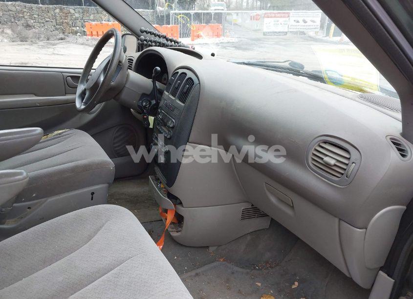 Photo 5 of 2002 Dodge Grand CARAVAN SPORT (VIN 2B4GP44352R675886)