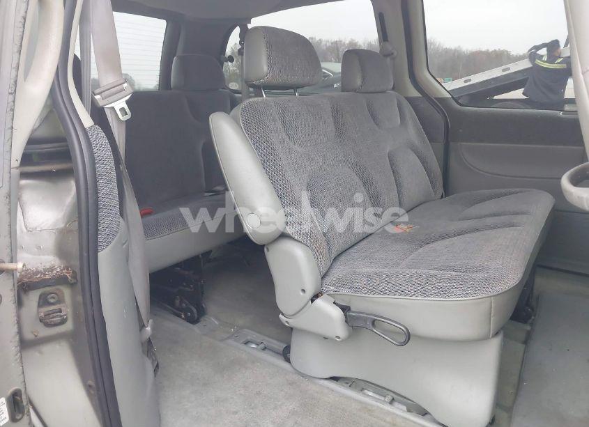 Photo 8 of 1996 Dodge Grand CARAVAN SE (VIN 2B4GP4436TR674232)