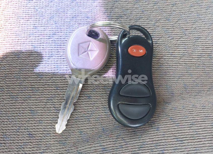 Photo 11 of 2002 Dodge Grand CARAVAN SPORT (VIN 2B4GP44382R655003)