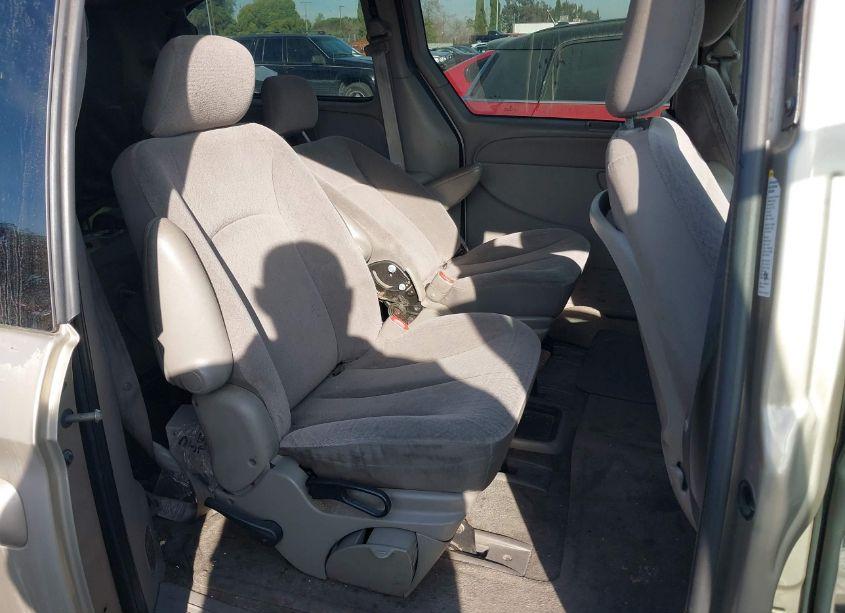 Photo 8 of 2002 Dodge Grand CARAVAN SPORT (VIN 2B4GP44382R674604)