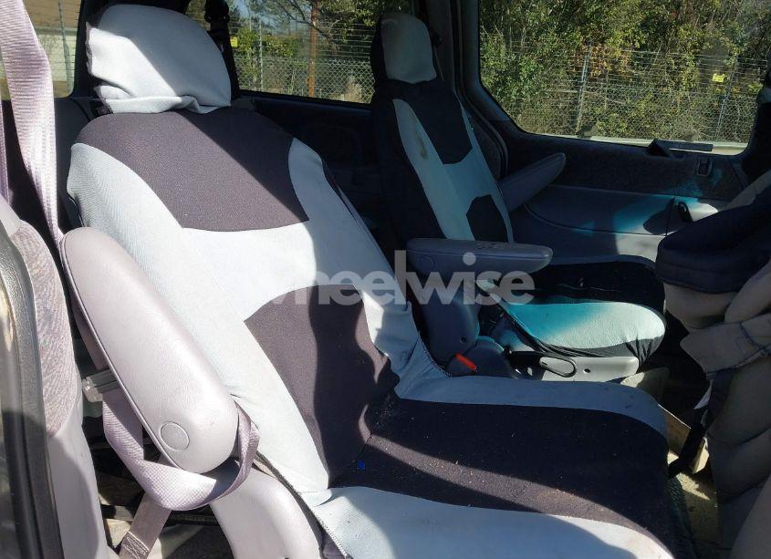 Photo 8 of 2000 Dodge Grand CARAVAN SE (VIN 2B4GP44G4YR634404)