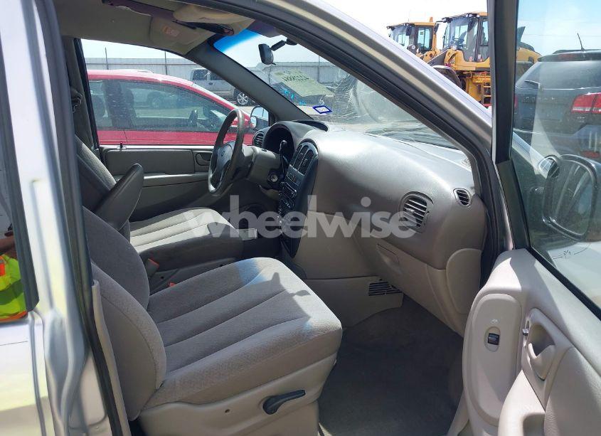 Photo 5 of 2002 Dodge Grand CARAVAN EX (VIN 2B4GP74L32R631659)