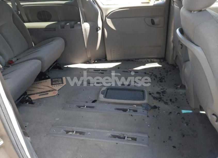 Photo 8 of 2002 Dodge Grand CARAVAN EX (VIN 2B4GP74L32R733625)