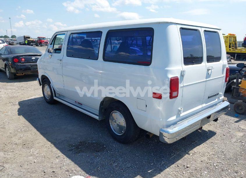 Photo 3 of 1992 Dodge Ram WAGON B150 (VIN 2B4HB15X8NK125341)