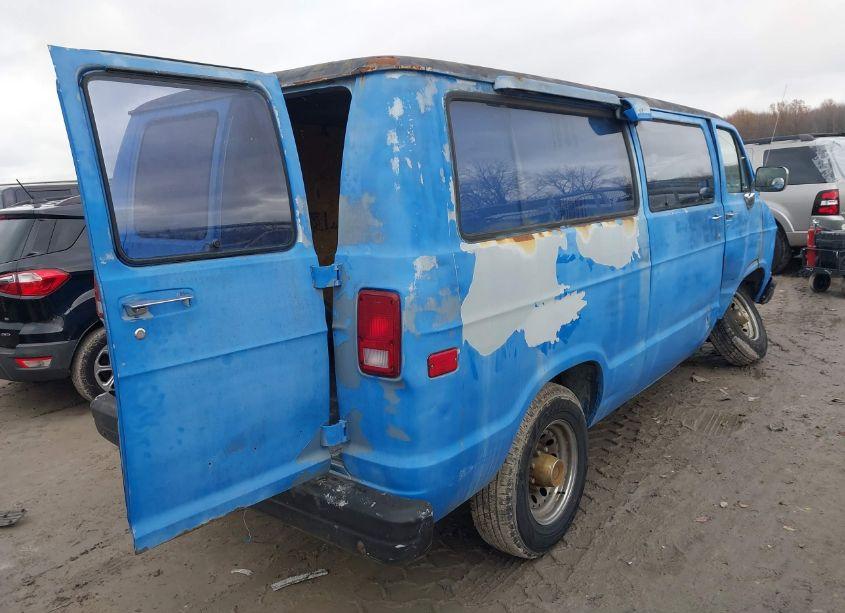 Photo 4 of 1992 Dodge Ram WAGON B350 (VIN 2B5WB35Y4NK170817)