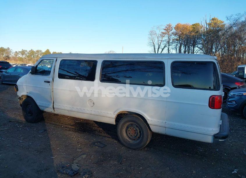 Photo 14 of 2002 Dodge Ram WAGON 3500 (VIN 2B5WB35Z12K134524)