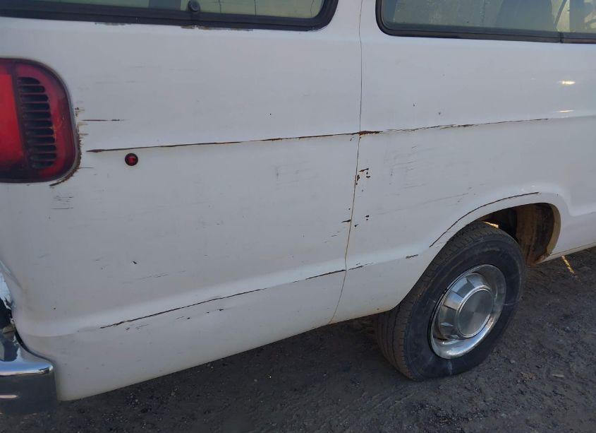 Photo 14 of 1996 Dodge Ram WAGON B3500 (VIN 2B5WB35Z5TK183176)
