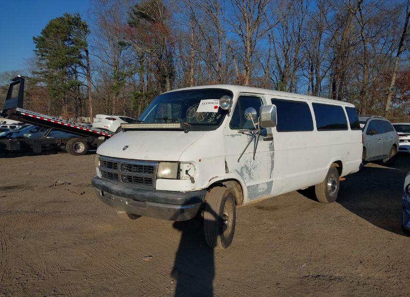 Photo 2 of 1996 Dodge Ram WAGON B3500 (VIN 2B5WB35Z5TK183176)
