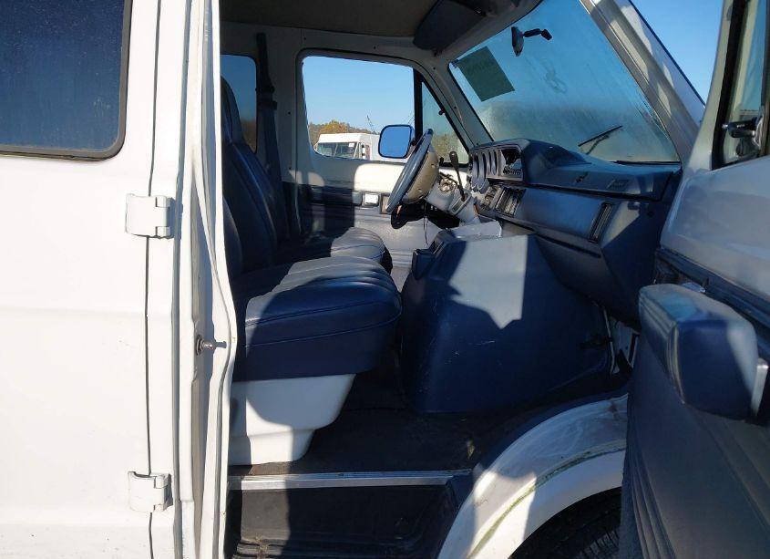 Photo 5 of 1994 Dodge Ram WAGON B350 (VIN 2B5WB35Z9RK136371)