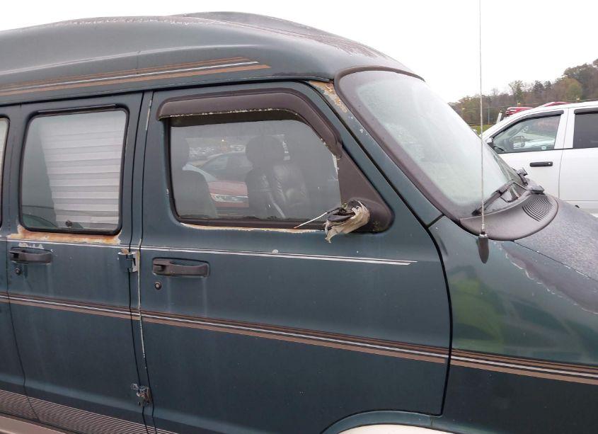 Photo 6 of 2001 Dodge Ram VAN 1500 CONVERSION (VIN 2B6HB11Y41K516342)