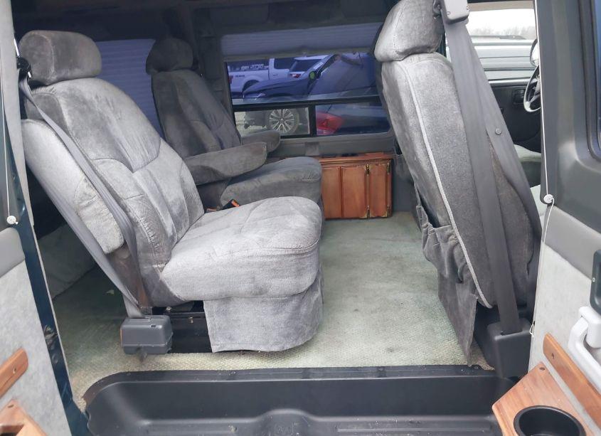 Photo 8 of 2001 Dodge Ram VAN 1500 CONVERSION (VIN 2B6HB11Y81K557637)