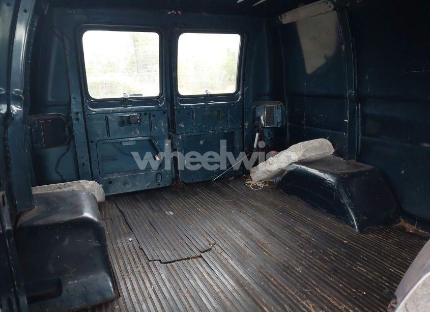 Photo 8 of 2000 Dodge Ram VAN 1500 CONVERSION (VIN 2B7HB11Y3YK127939)