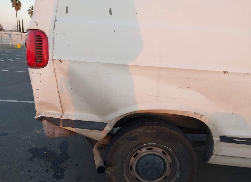 Photo 18 of 2001 Dodge Ram VAN 2500 CONVERSION (VIN 2B7JB21Y91K560484)