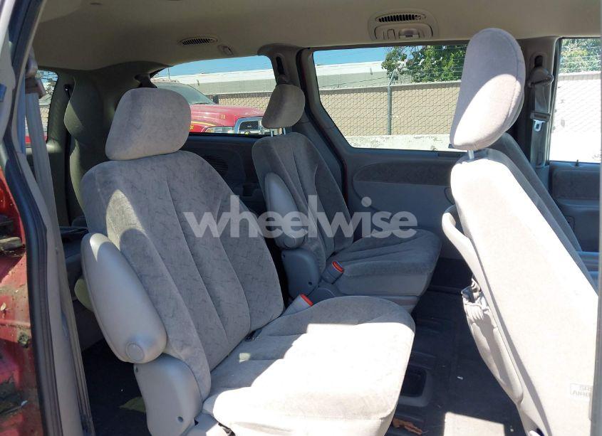 Photo 8 of 2001 Dodge Grand CARAVAN ES (VIN 2B8GP54L11R112501)