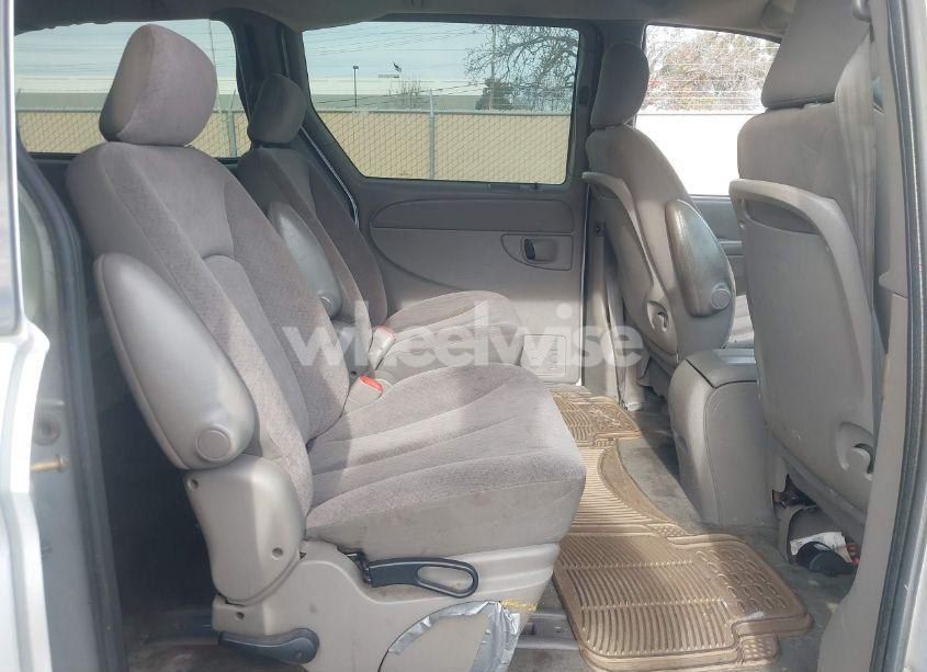 Photo 8 of 2002 Dodge Grand CARAVAN EX (VIN 2B8GP74L12R522101)