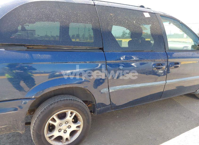 Photo 6 of 2002 Dodge Grand CARAVAN EX (VIN 2B8GP74L92R529717)