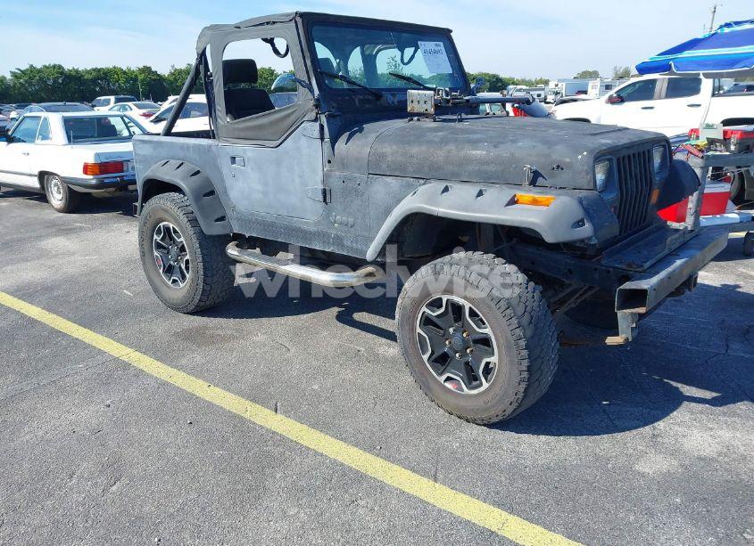1988 Jeep Wrangler SAHARA (VIN 2BCCV8124JB517400) main photo