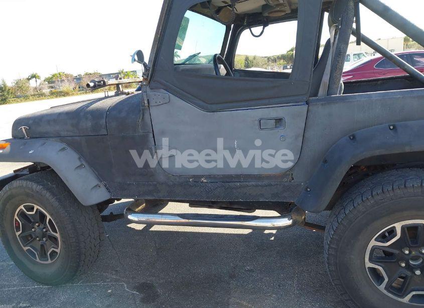 Photo 6 of 1988 Jeep Wrangler SAHARA (VIN 2BCCV8124JB517400)