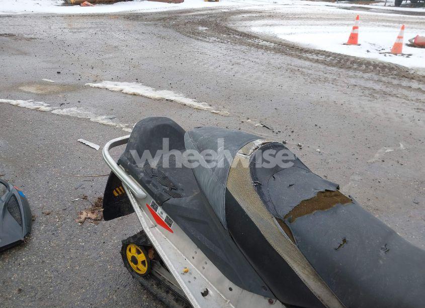 Photo 8 of 2006 Ski Doo MACH Z (VIN 2BPSAB6A26V000377)