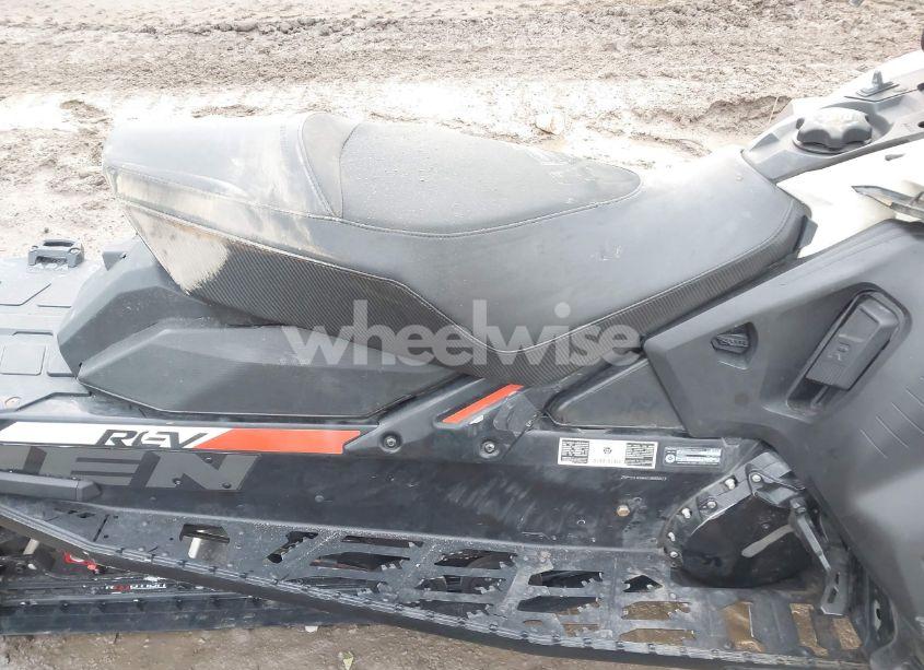 Photo 5 of 2019 Ski Doo SNOWMOBILE (VIN 2BPSDUKB6KV000023)