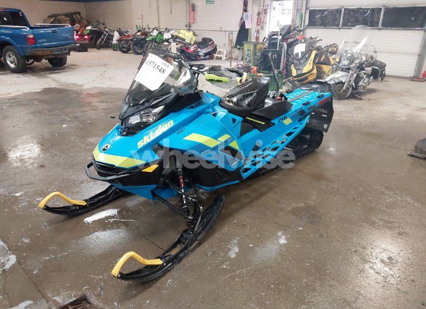 Photo 2 of 2018 Skidoo Renegade N/A (VIN 2BPSUXJGXJV000135)