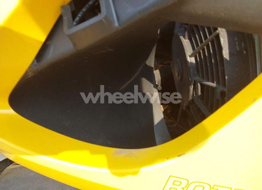 Photo 8 of 2008 Can-am Spyder ROADSTER RS (VIN 2BXJACA118V001175)