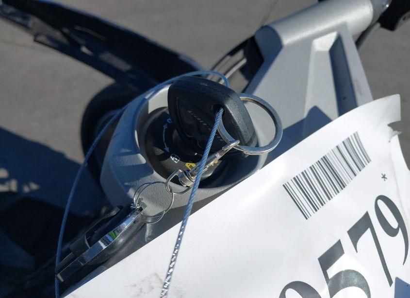 Photo 11 of 2009 Can-am Spyder ROADSTER RS (VIN 2BXJAXA119V001590)