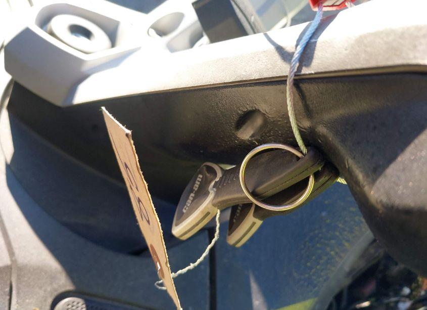 Photo 11 of 2012 Can-am Spyder ROADSTER RT-LTD (VIN 2BXJBDC17CV001819)