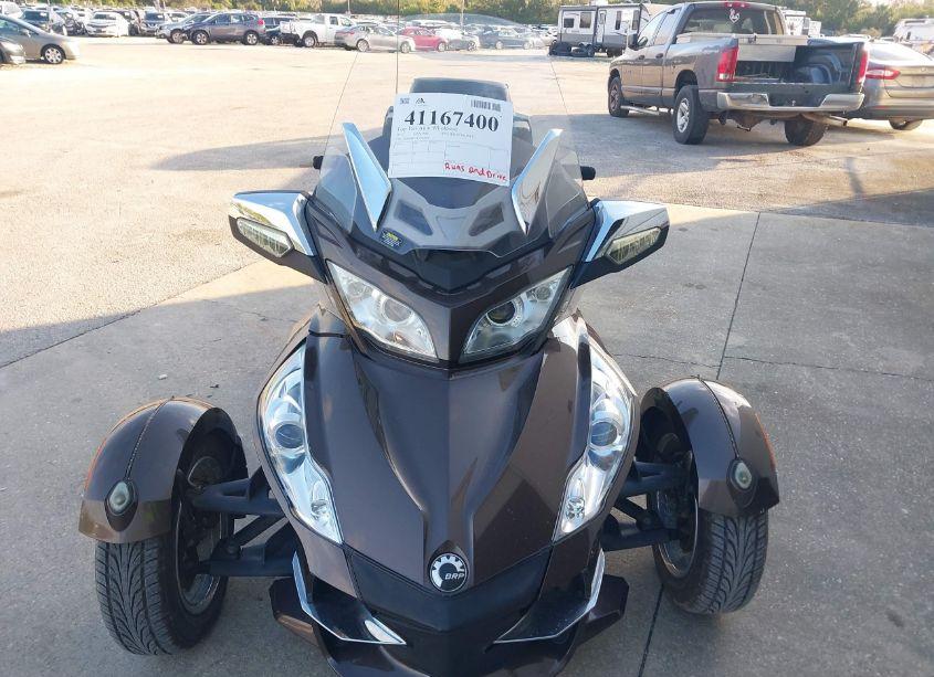 Photo 5 of 2012 Can-am Spyder ROADSTER RT-LTD (VIN 2BXJBRC11CV000209)