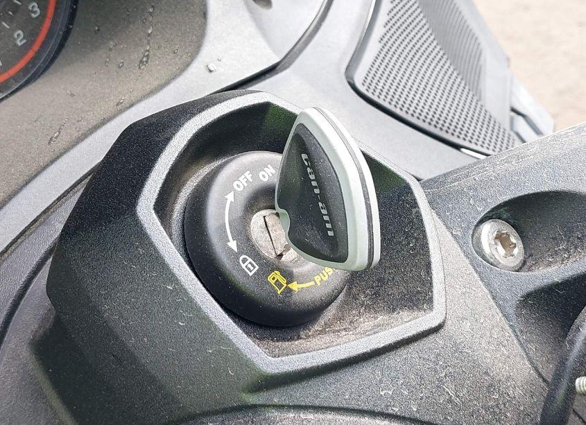 Photo 11 of 2013 Can-am Spyder ROADSTER RT/RTS/RT LIMITED (VIN 2BXNBBC14DV004684)