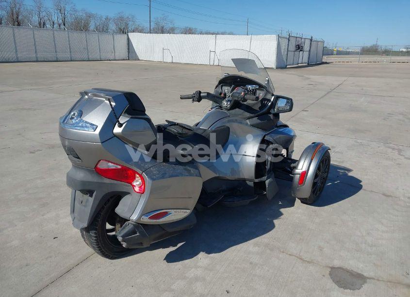 Photo 4 of 2013 Can-am Spyder ROADSTER RT/RTS/RT LIMITED (VIN 2BXNBBC15DV002555)
