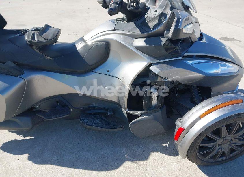 Photo 8 of 2013 Can-am Spyder ROADSTER RT/RTS/RT LIMITED (VIN 2BXNBBC15DV002555)