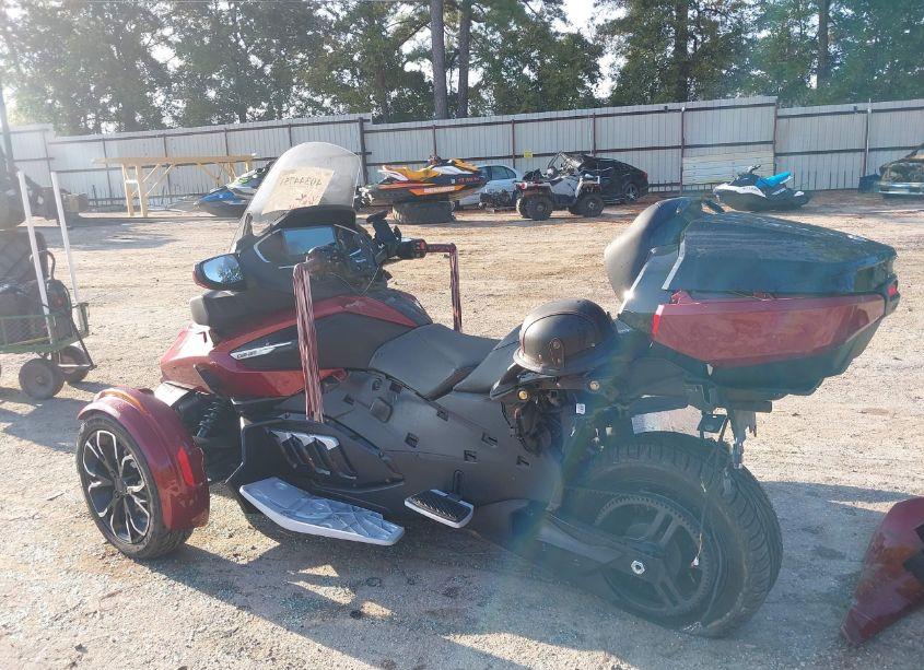 Photo 3 of 2024 Can-am Spyder ROADSTER RT/RT LIMITED (VIN 2BXNBDD22RV000434)